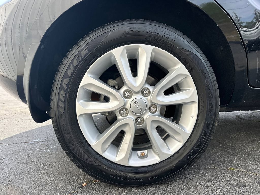 Used 2013 Kia Soul + image 18