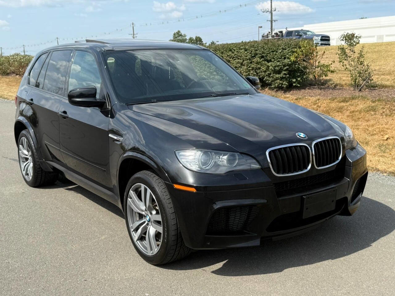Used 2011 BMW X5 M image 23