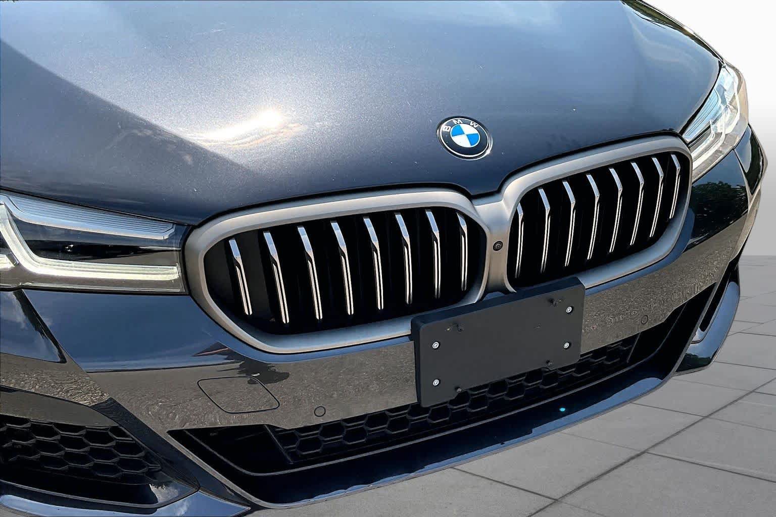Used 2023 BMW M550i xDrive w/ Executive Package AWD/4WD image 31