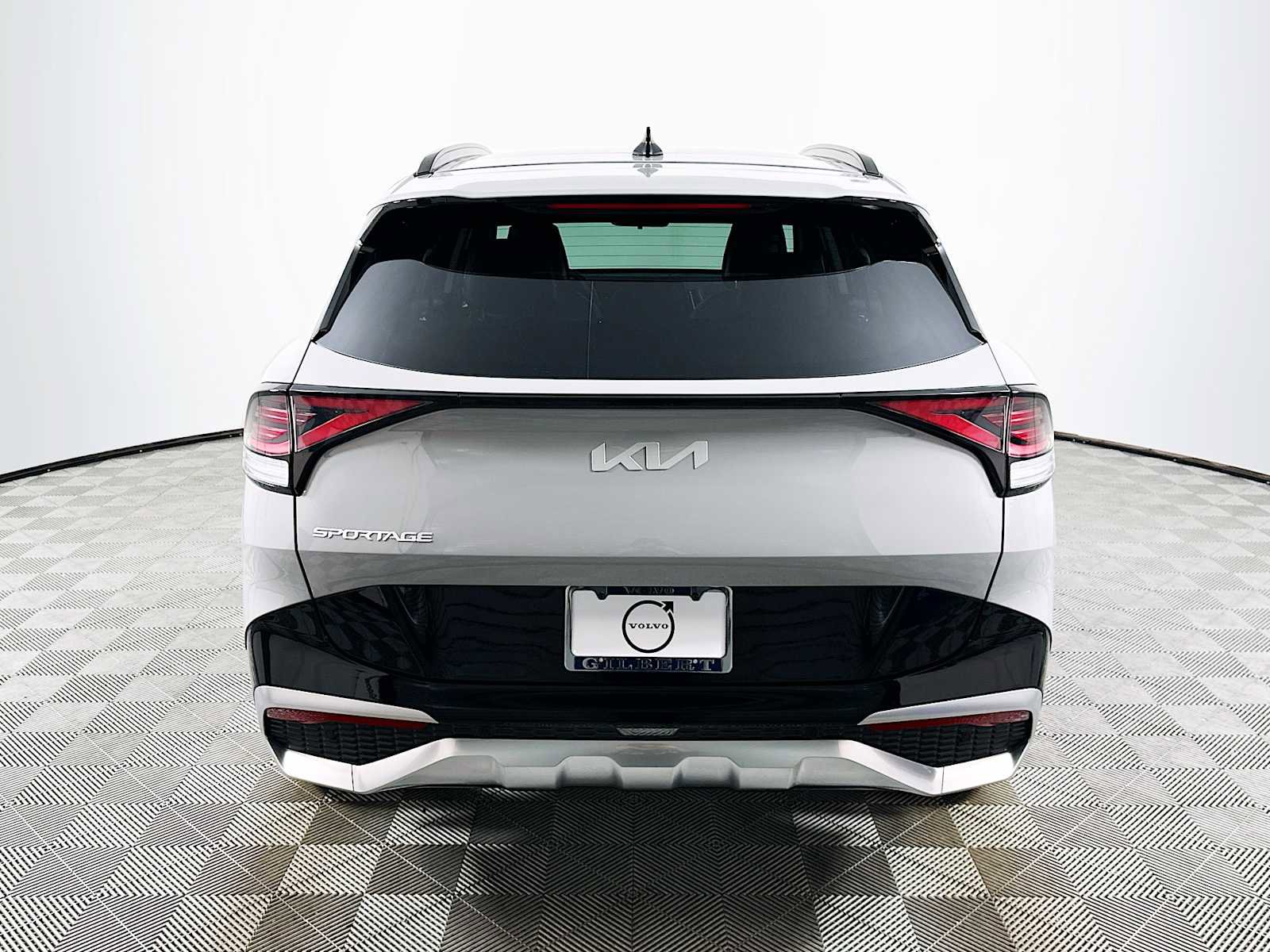 Used 2025 Kia Sportage SX image 6