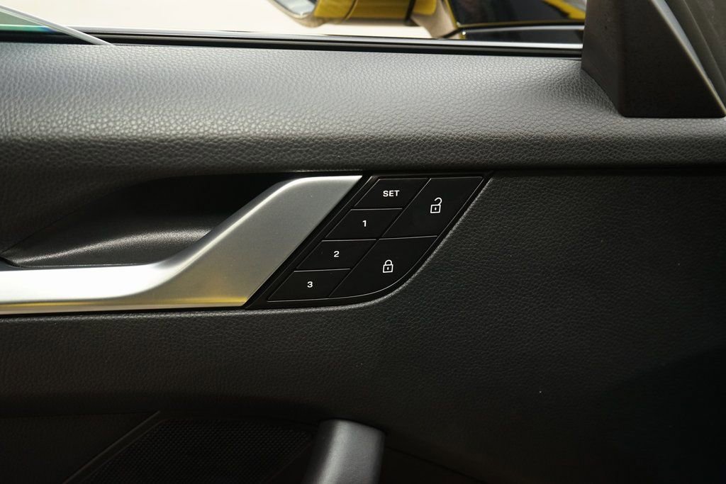 Used 2022 Porsche 911 Carrera S image 30