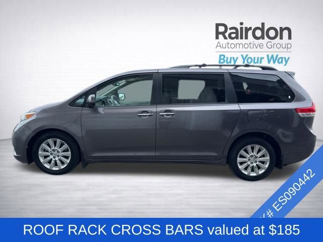Used 2014 Toyota Sienna XLE image 4