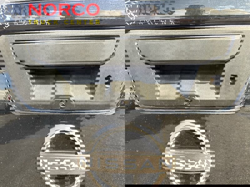 Used 2022 Nissan Frontier SV image 13