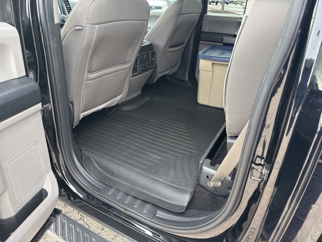 Used 2018 Ford F150 XLT w/ Equipment Group 302A Luxury image 27