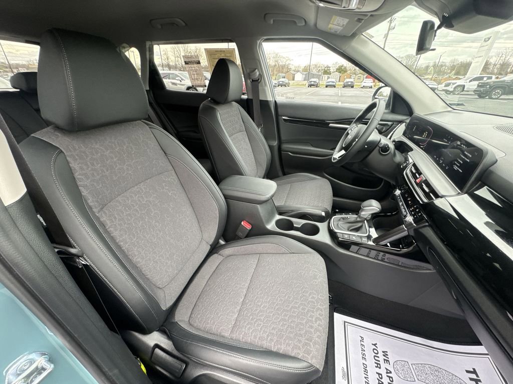 Used 2026 Kia Seltos S image 24