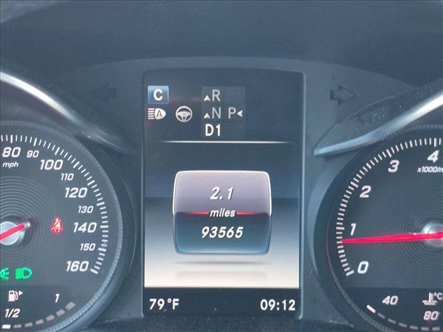 Used 2017 Mercedes-Benz GLC 300 4MATIC image 10