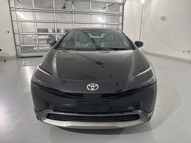 New 2026 Toyota Prius XLE FWD image 2