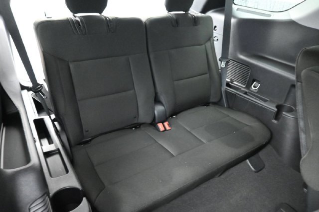 Used 2021 Ford Explorer XLT w/ Class III Trailer Tow Package AWD/4WD image 9