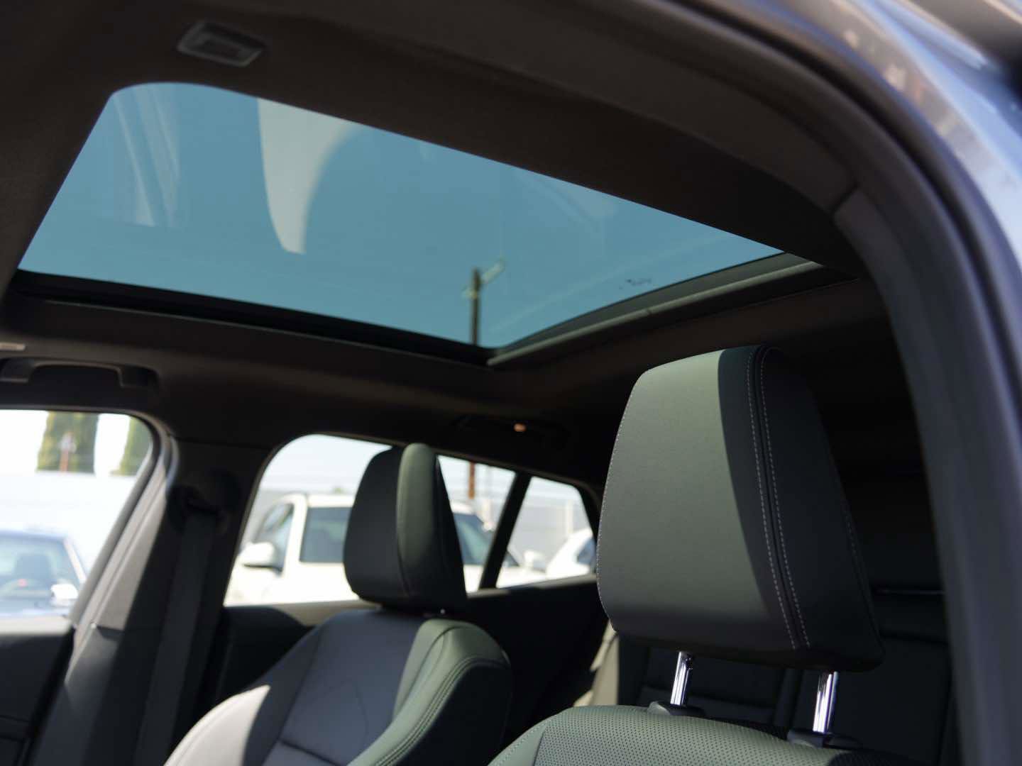 Used 2026 BMW X2 xDrive28i image 19