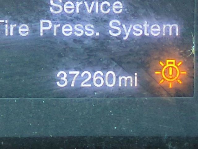 Used 2017 Jeep Renegade Altitude FWD image 25