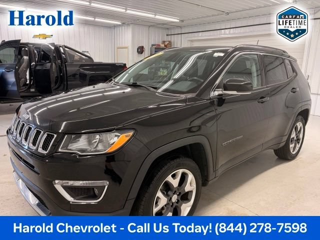 Used 2018 Jeep Compass Limited AWD/4WD image 3
