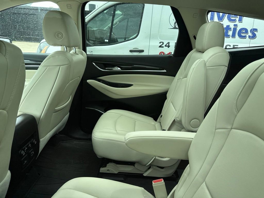 Used 2023 Buick Enclave Premium w/ Experience Buick Package AWD/4WD image 17