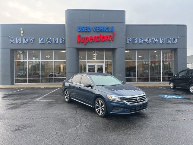 Used 2022 Volkswagen Passat 2.0T SE