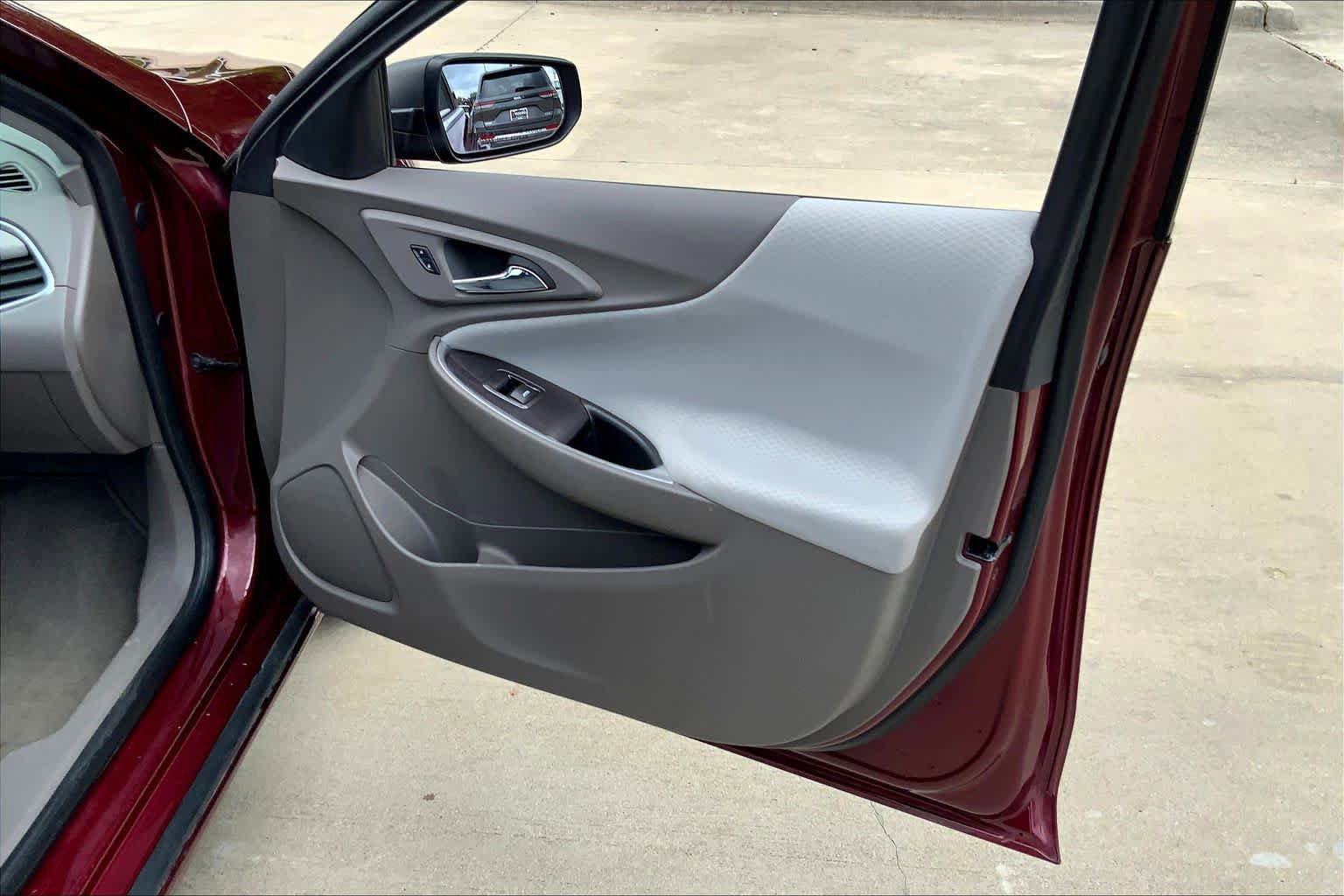Used 2016 Chevrolet Malibu LS image 22