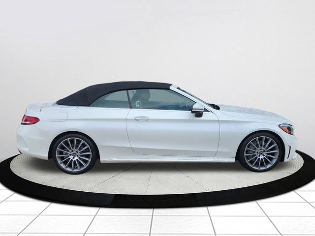 Used 2023 Mercedes-Benz C 300 Cabriolet image 2