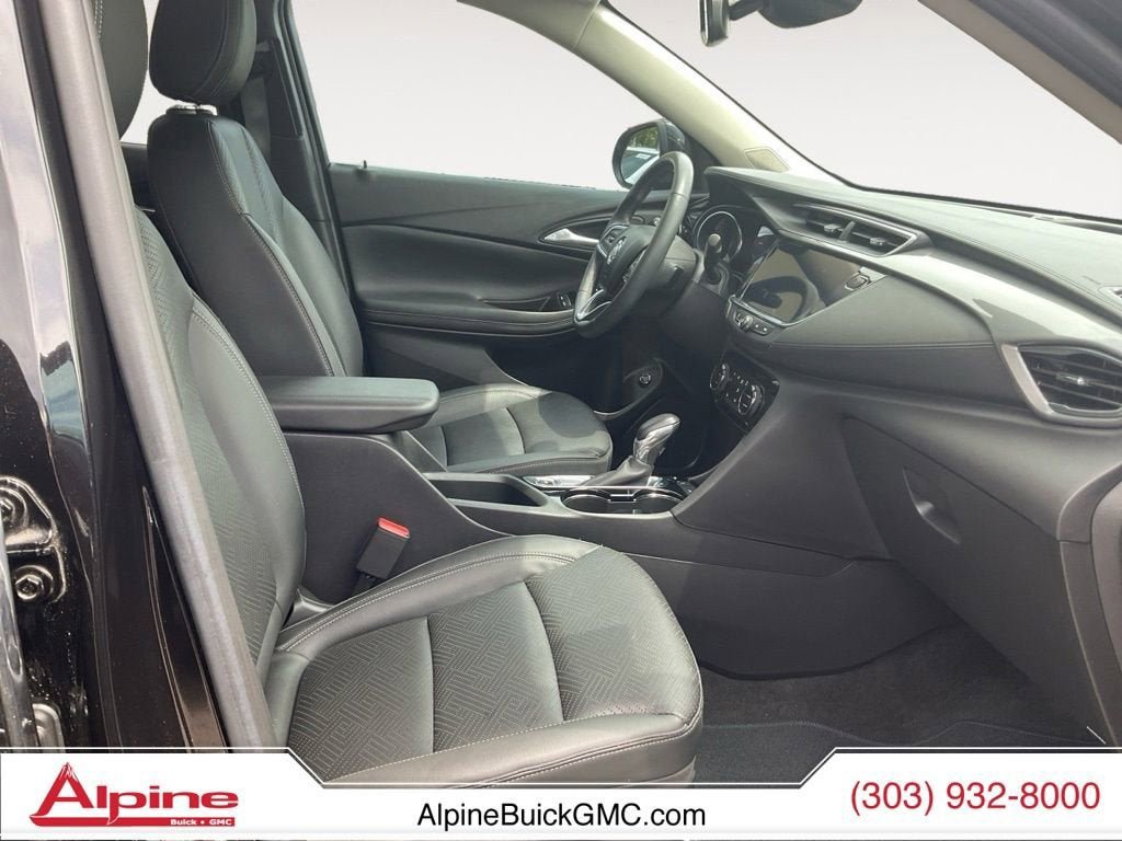Used 2023 Buick Encore GX Essence w/ Experience Buick Package FWD image 15