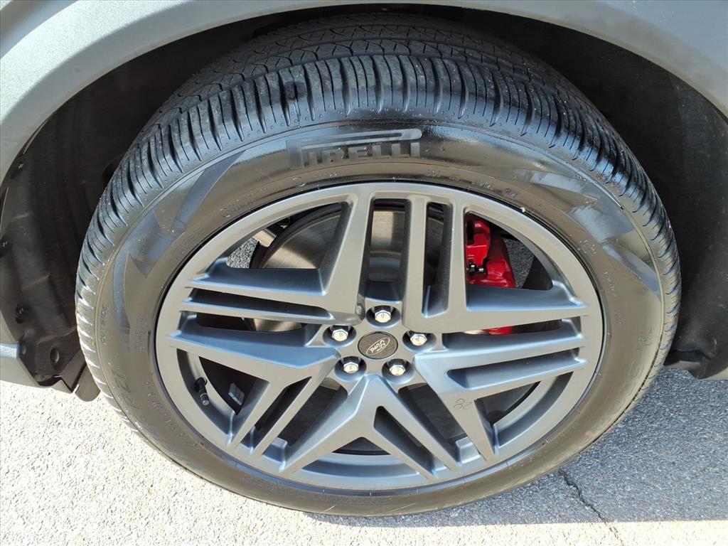 Certified 2025 Ford Explorer ST image 4