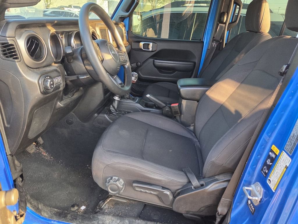 Used 2022 Jeep Gladiator Sport w/ Trailer Tow Package image 4