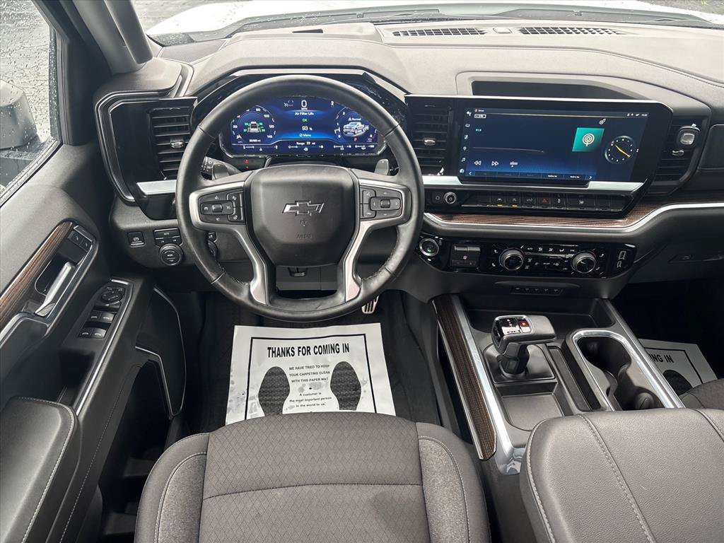 Used 2024 Chevrolet Silverado 1500 RST w/ Redline Edition AWD/4WD image 24