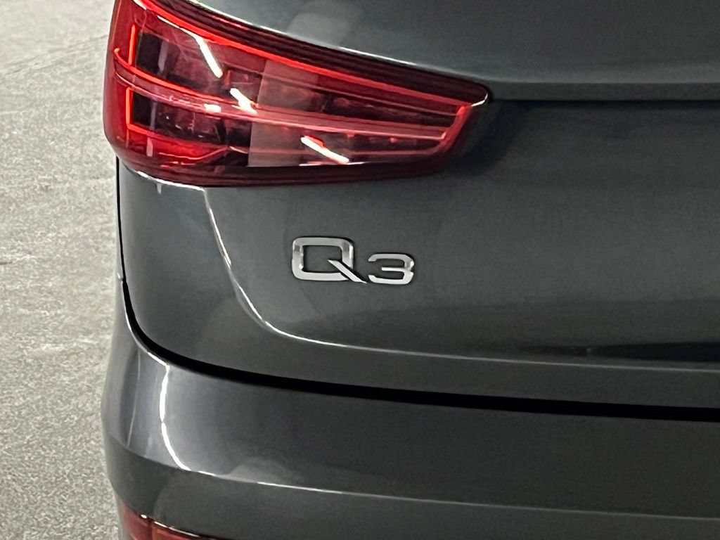 Used 2018 Audi Q3 2.0T Premium AWD/4WD image 34