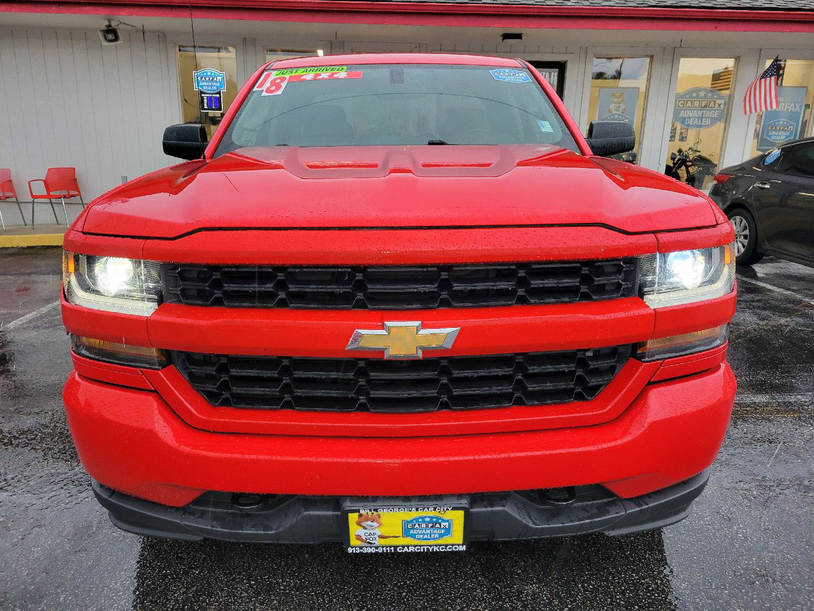 Used 2018 Chevrolet Silverado 1500 Custom w/ Trailering Package AWD/4WD image 2
