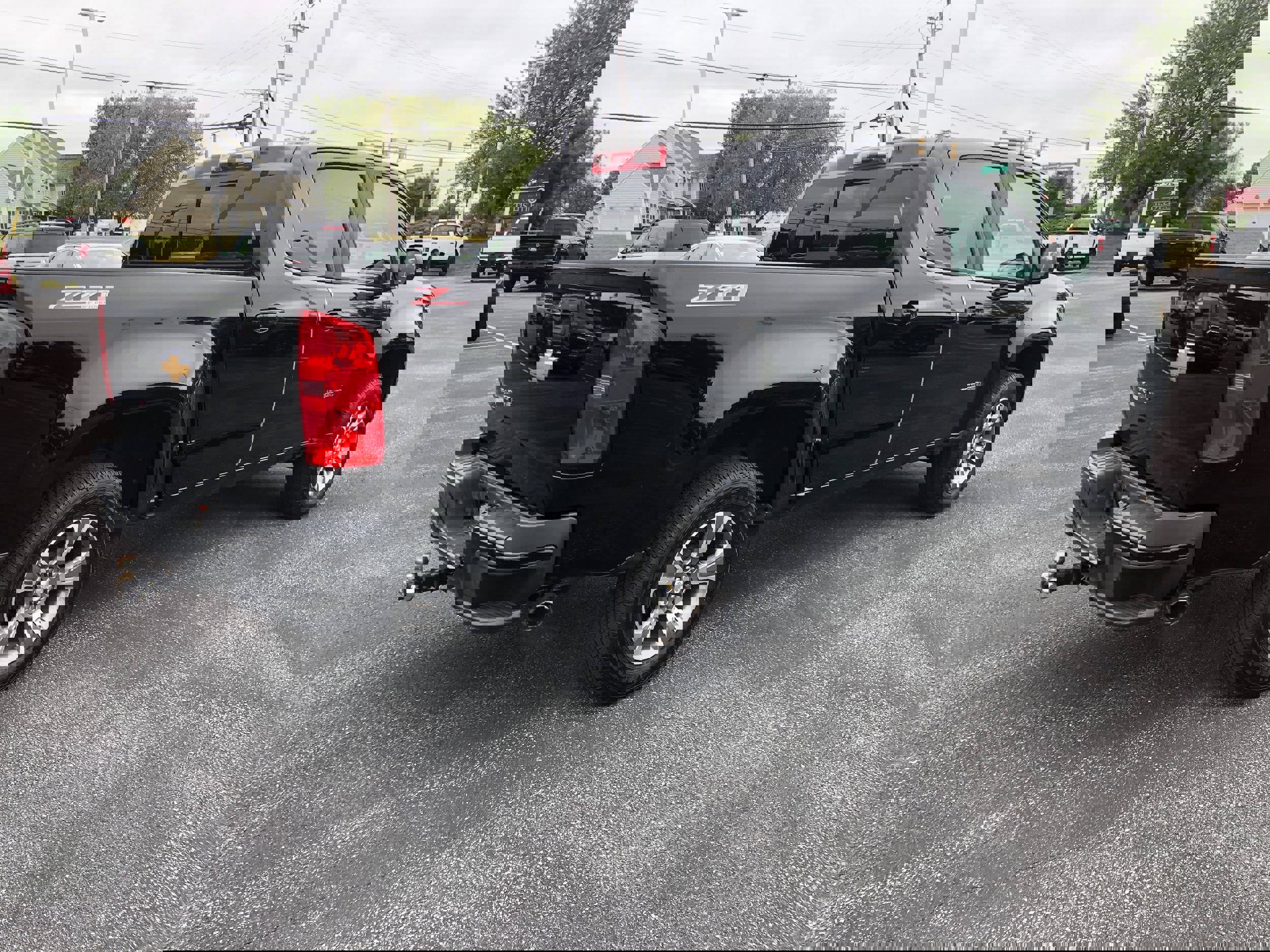 Used 2019 Chevrolet Colorado Z71 image 3