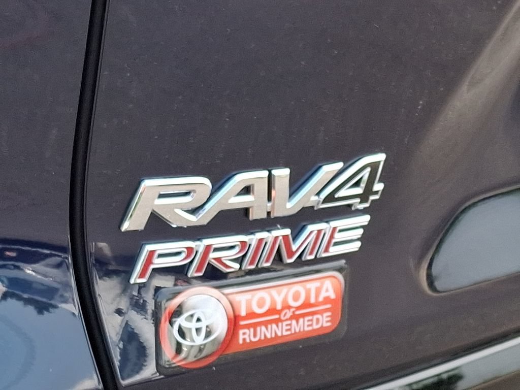 Certified 2025 Toyota RAV4 XSE AWD/4WD image 31