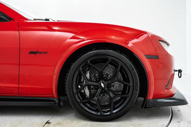 Used 2015 Chevrolet Camaro Z/28 RWD image 15