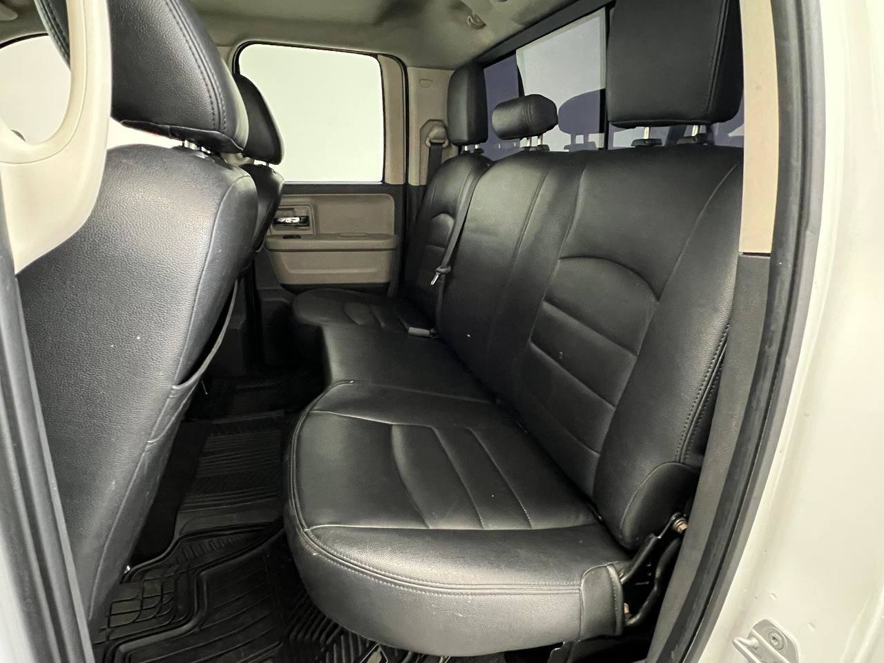 Used 2012 RAM 1500 Classic SLT AWD/4WD image 10