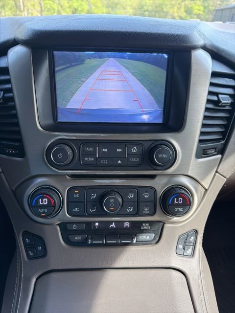 Used 2017 GMC Yukon Denali w/ Open Road Package AWD/4WD image 26