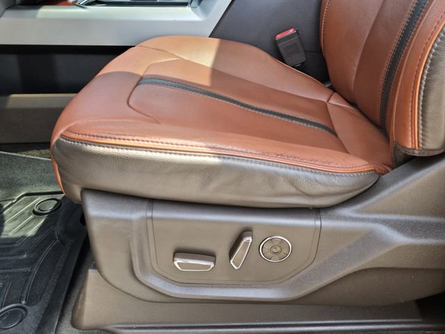 Used 2018 Ford F250 King Ranch w/ King Ranch Ultimate Package AWD/4WD image 23