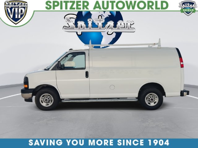 Used 2024 GMC Savana 2500 RWD image 9