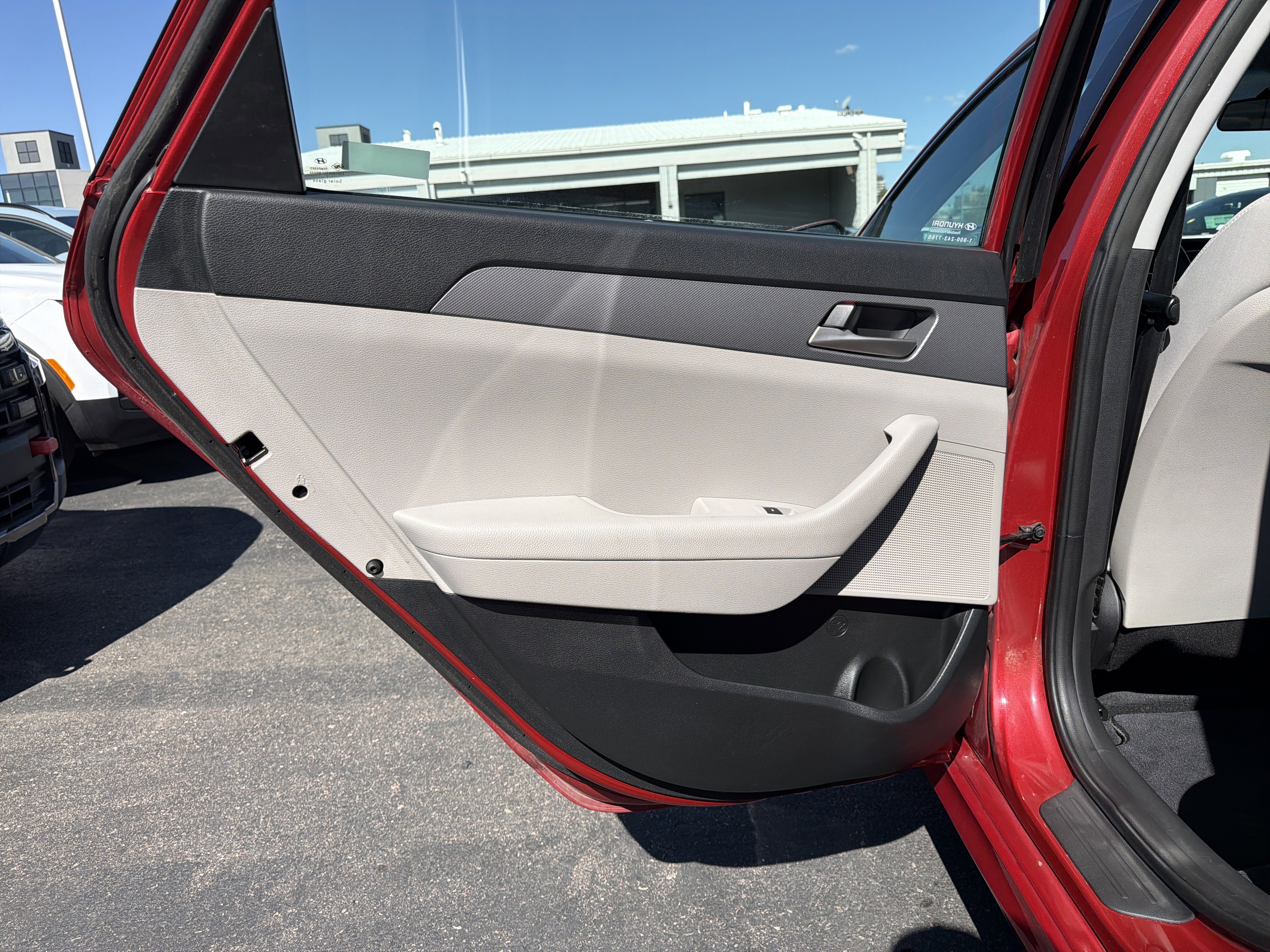 Used 2018 Hyundai Sonata SE FWD image 21