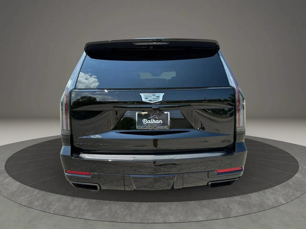 Used 2025 Cadillac Escalade Sport Platinum w/ LPO, ONYX Package AWD/4WD image 9