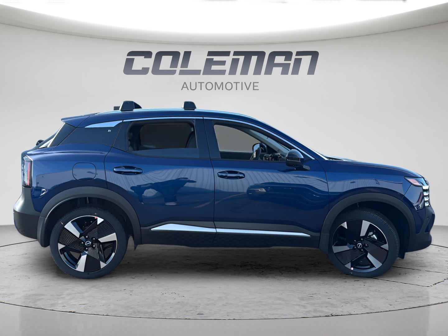 New 2026 Nissan Kicks SR w/ Cold Weather Package AWD/4WD image 6