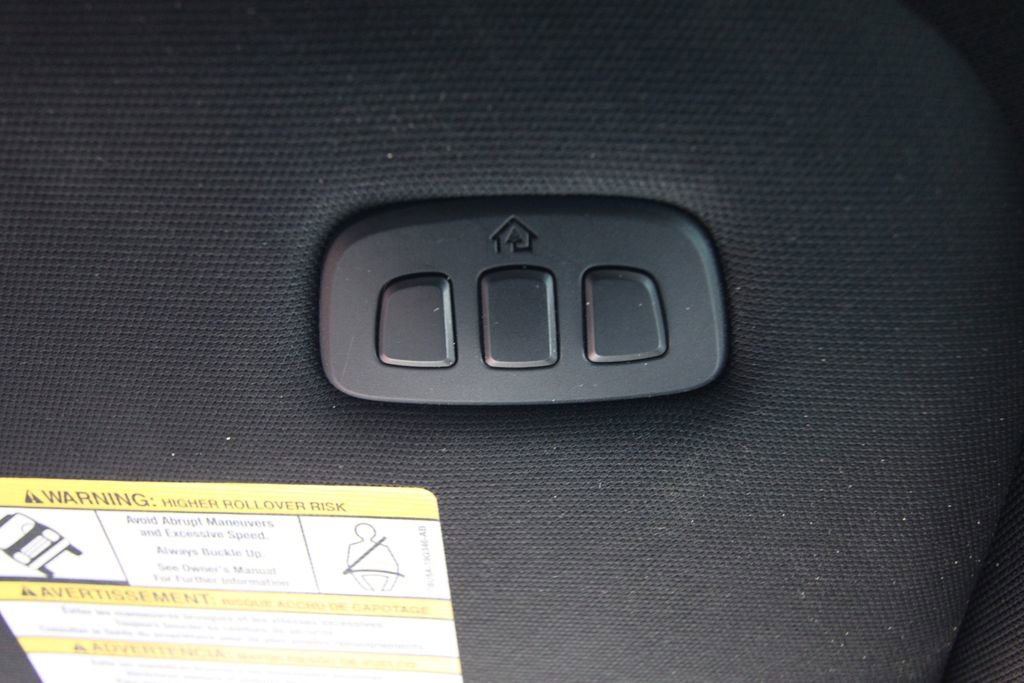 Used 2023 Ford F150 Lariat w/ Equipment Group 502A High image 38