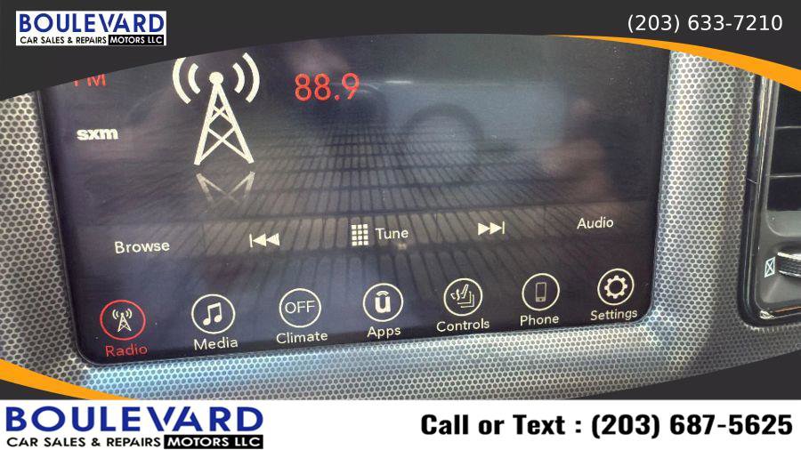 Used 2017 Dodge Challenger GT w/ GT Interior Package image 16