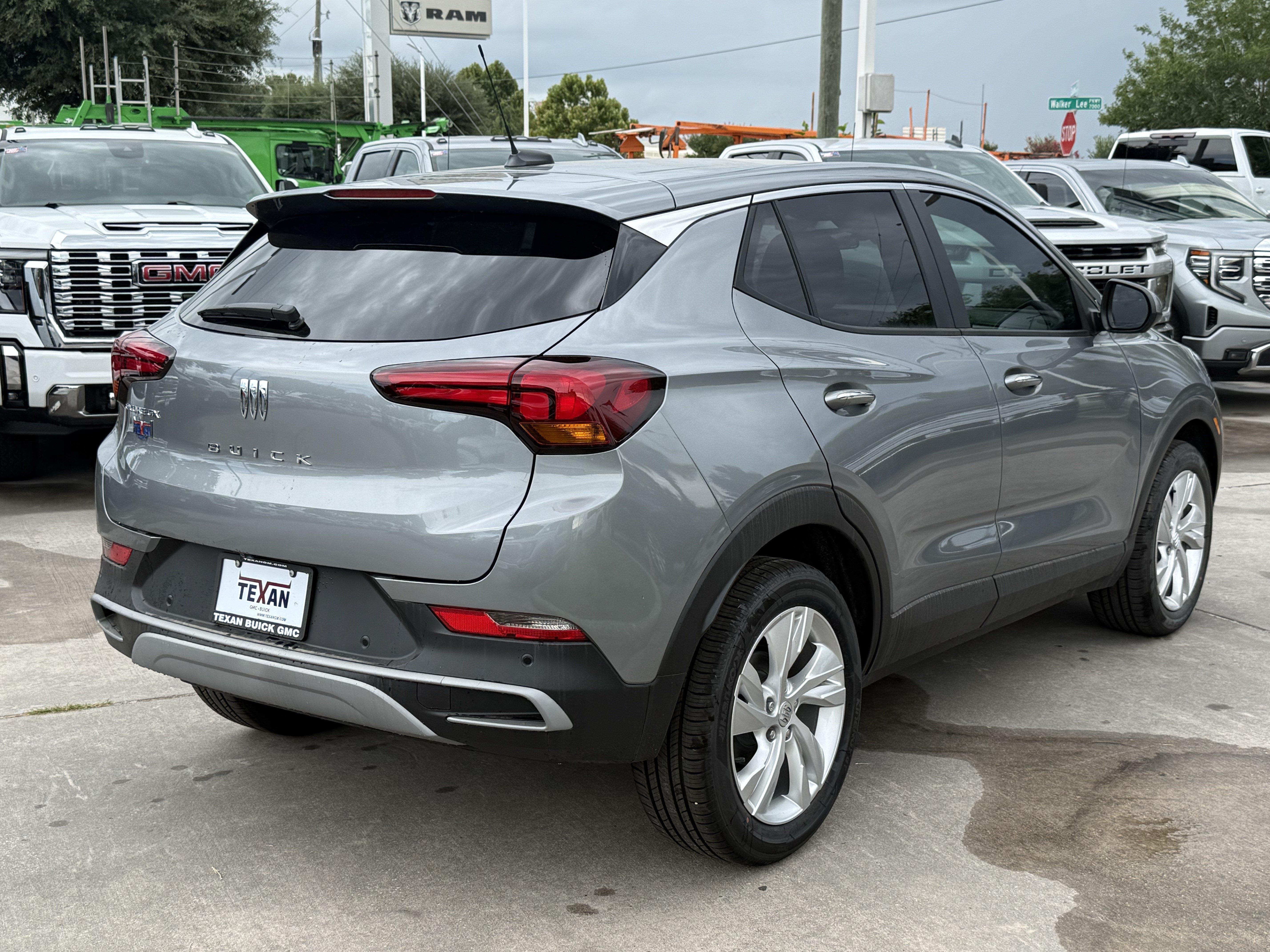 New 2026 Buick Encore GX Preferred w/ Advanced Technology Package FWD image 5