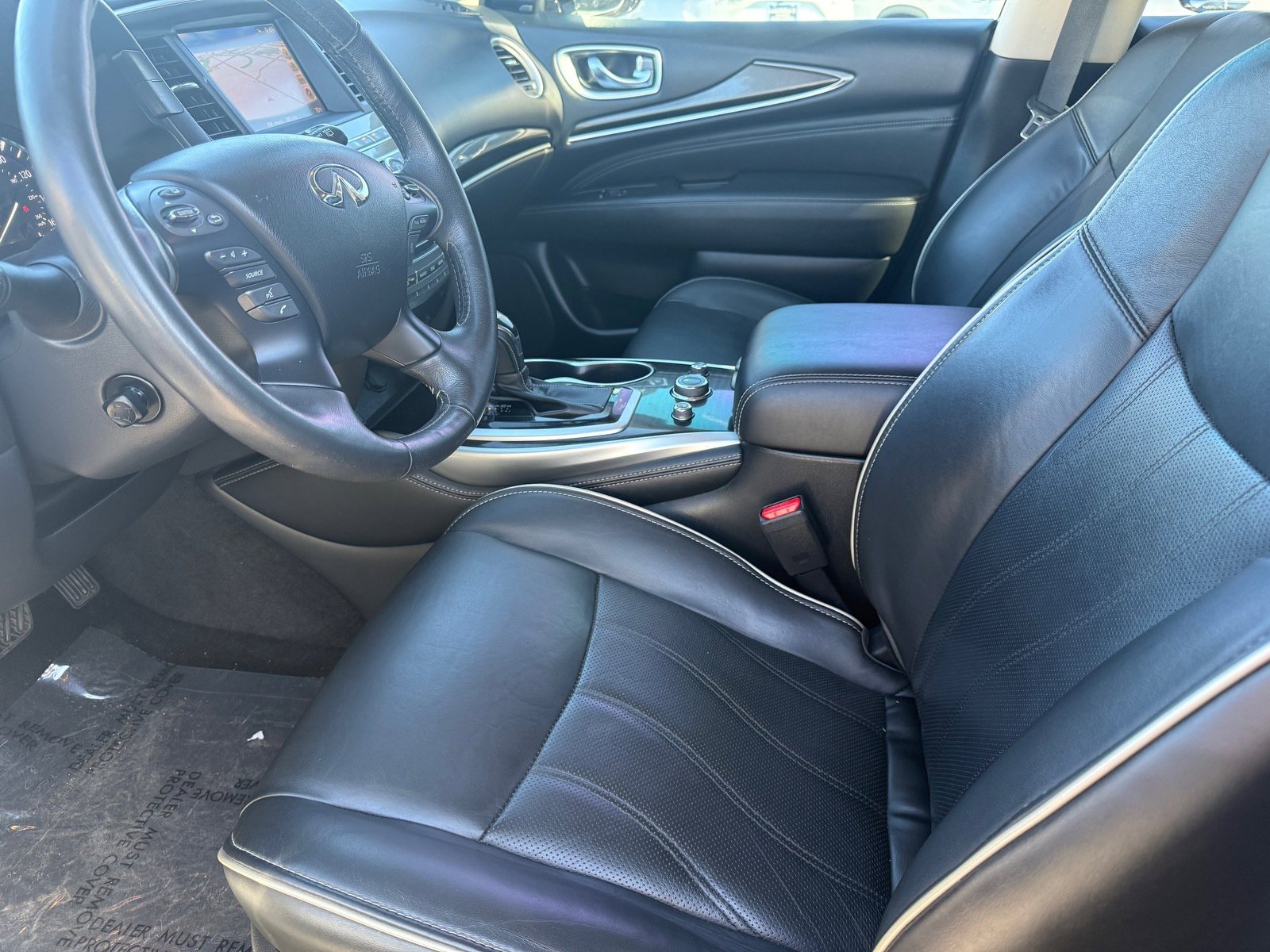 Used 2019 INFINITI QX60 Luxe w/ Essential Package image 11