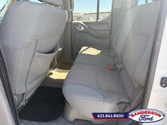 Used 2018 Nissan Frontier SV image 14