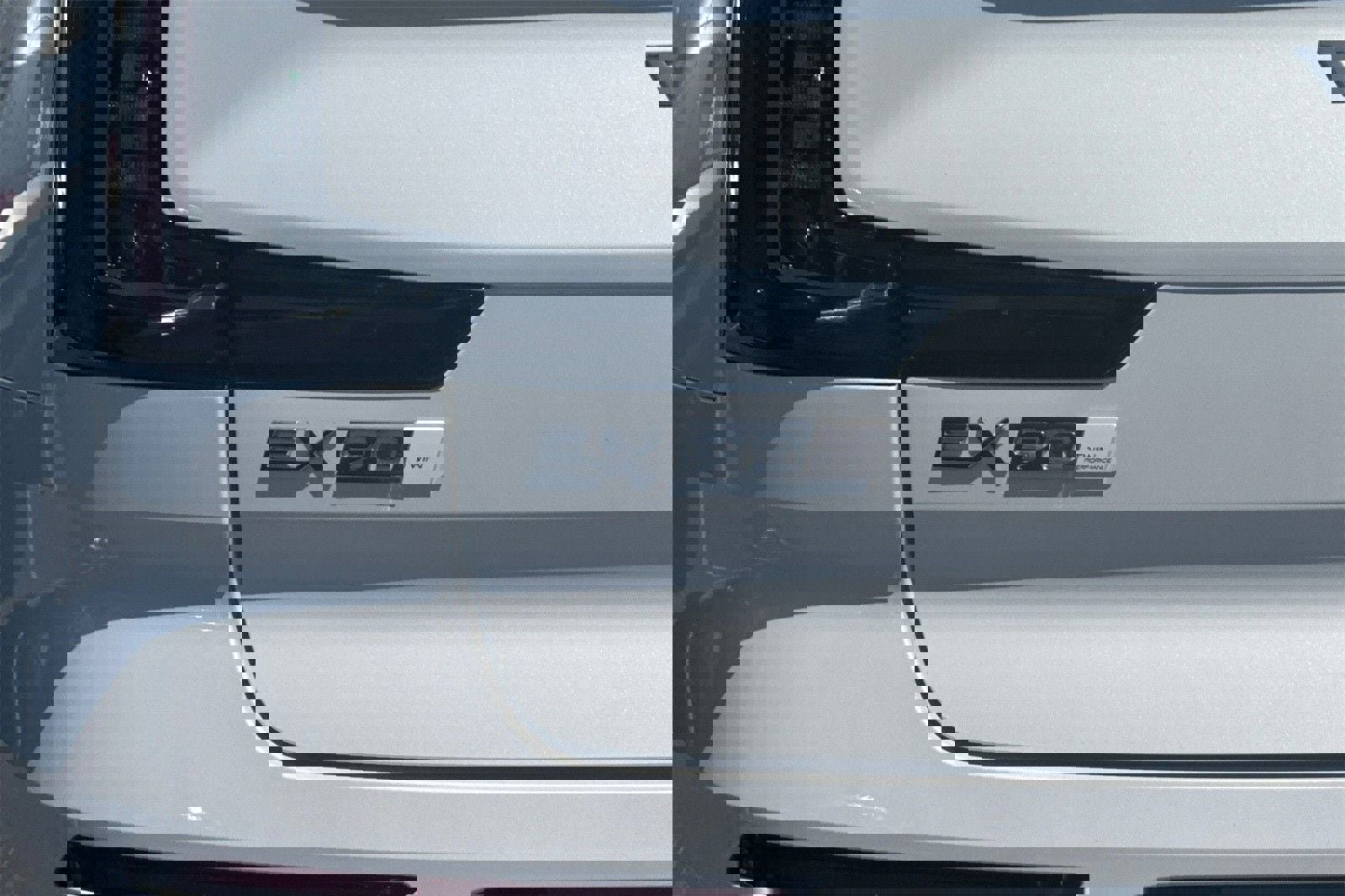 New 2025 Volvo EX90 Plus image 26