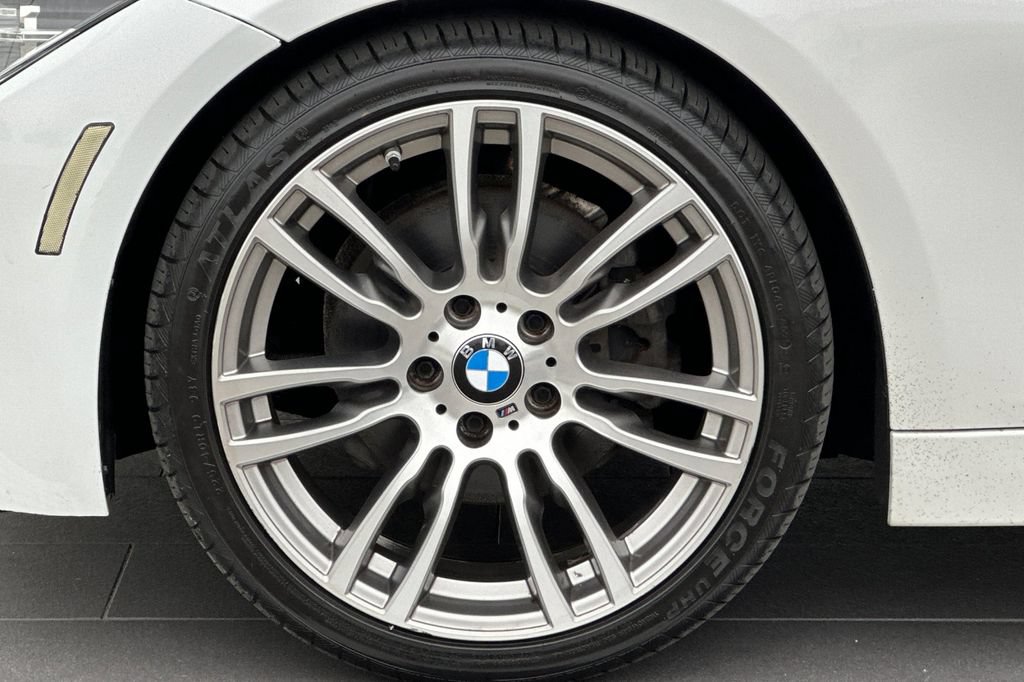Used 2018 BMW 330i Sedan RWD image 31