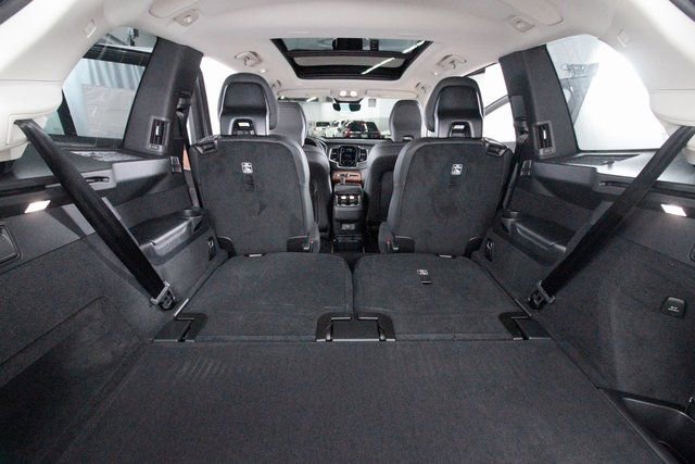 Certified 2025 Volvo XC90 B6 Plus w/ Protection Package Premier image 29