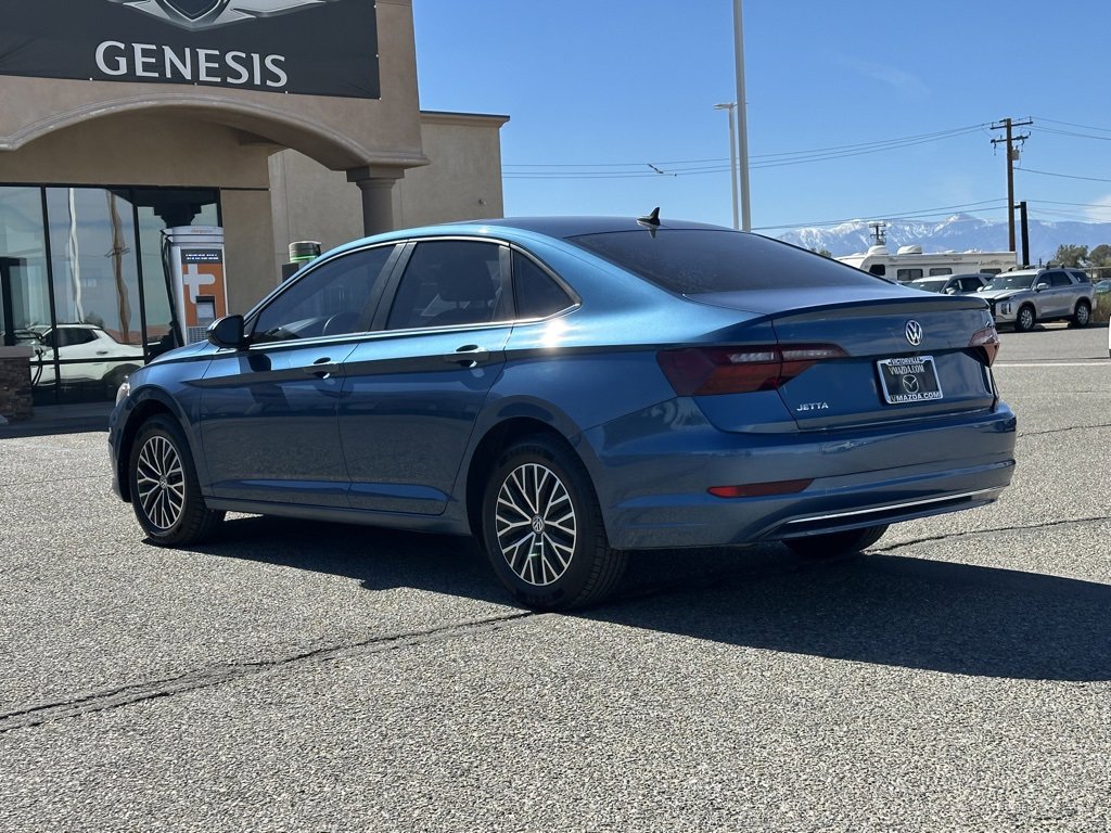 Used 2020 Volkswagen Jetta SE image 4