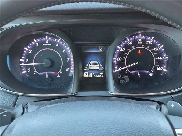 Used 2016 Toyota Avalon Limited w/ Toyota Safety Sense Package FWD image 11