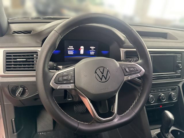 Certified 2023 Volkswagen Atlas Cross Sport SE FWD image 12