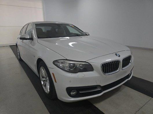 Used 2015 BMW 528i Sedan image 3