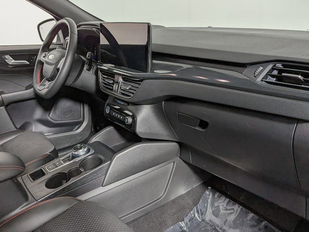 Used 2023 Ford Escape ST-Line w/ Tech Pack #1 AWD/4WD image 33