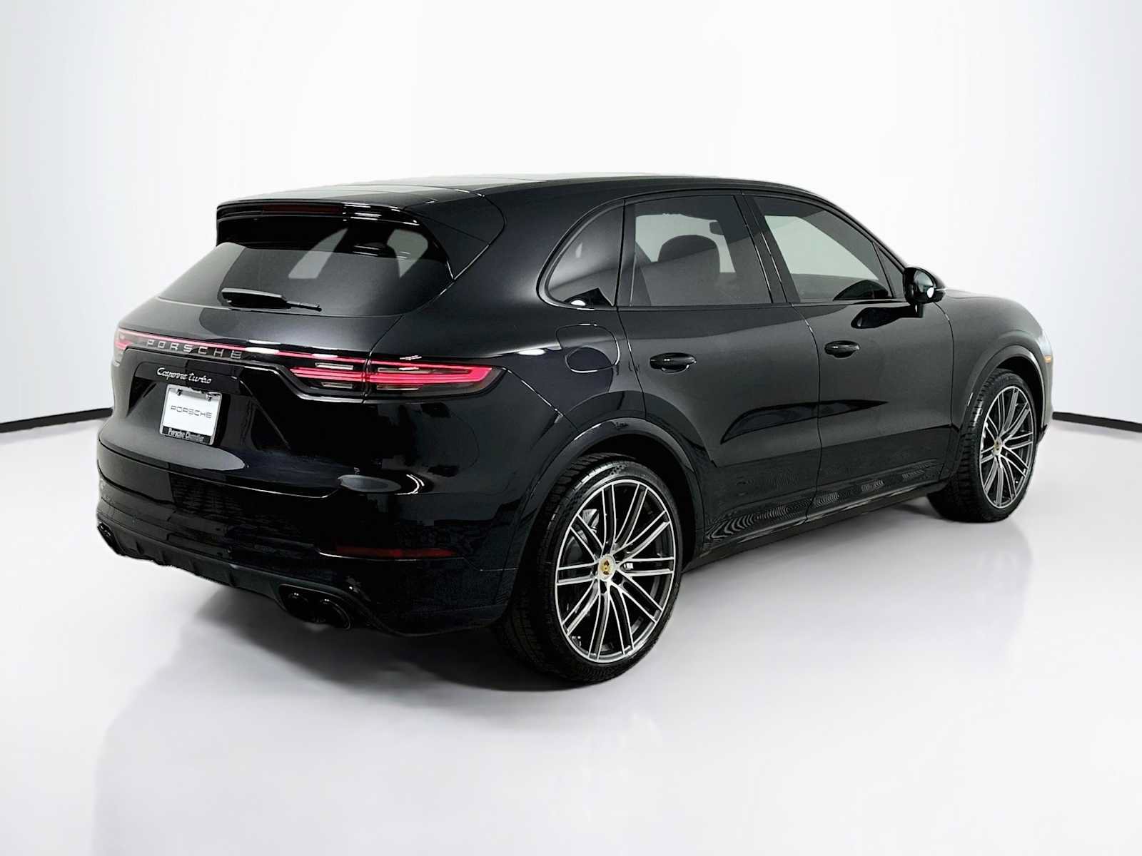 Certified 2021 Porsche Cayenne Turbo AWD/4WD image 9