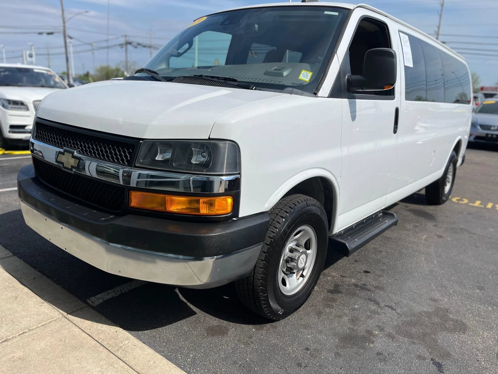 Used 2019 Chevrolet Express 3500 LT w/ LT Preferred Equipment Group RWD image 2